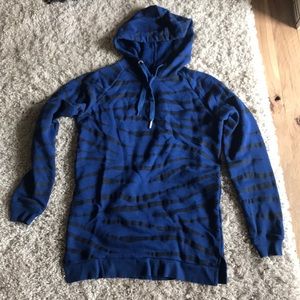 Zoe Karssen- zebra stripe hoodie